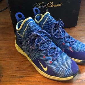 KD size youth 7